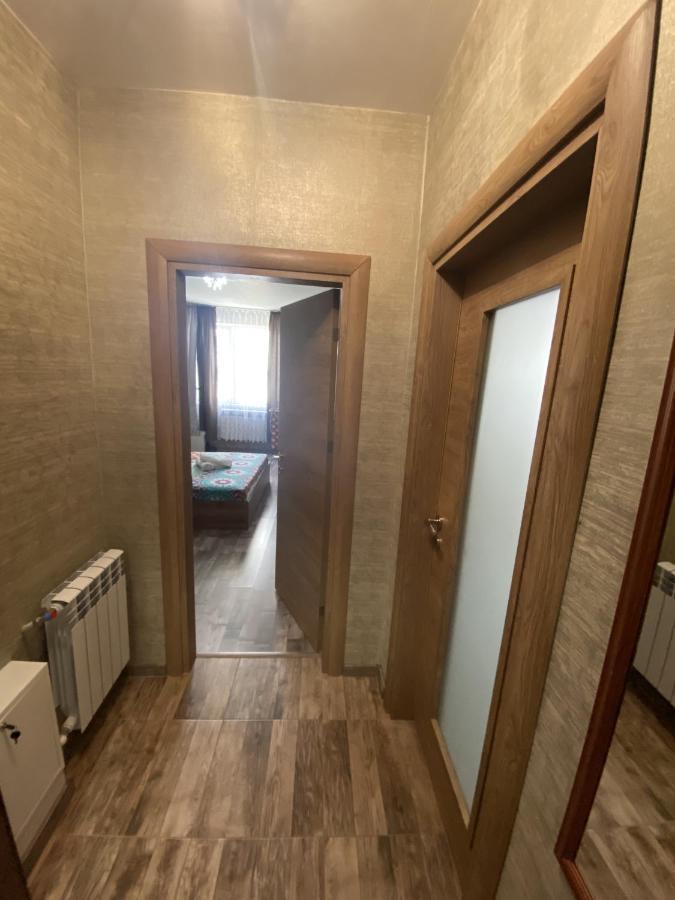 Lovely Cozy Apartment โซเฟีย ภายนอก รูปภาพ